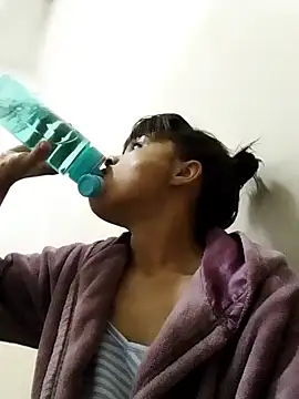 Snapshot of Cadence28 chatting on January 2026 04:37:02 AM Cadence28 online show from January 2026 04:37:02 AM