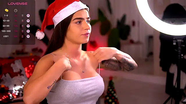 Snapshot of PureEllieX chatting on December 2025 06:00:01 AM PureEllieX online show from December 2025 06:00:01 AM