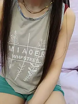Noraaaax online show from May 2026 09:05:02 PM