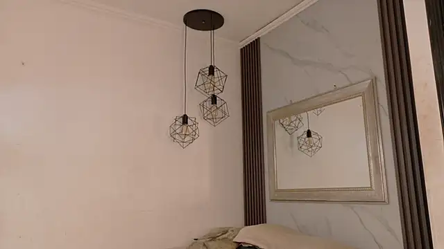 Snapshot of daviana_hill chatting on February 2026 12:01:02 PM daviana hill online show from February 2026 12:01:02 PM