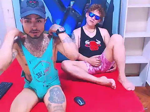 Snapshot of Hot_Latino_x chatting on December 2025 08:02:01 PM Hot Latino x online show from December 2025 08:02:01 PM