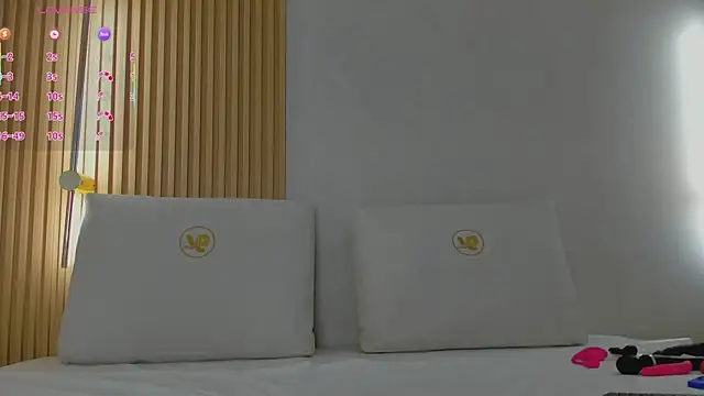 mia dollce online show from December 2025 11:26:02 AM