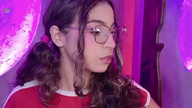 Snapshot of Kaaory chatting on January 2026 05:27:02 PM Kaaory online show from January 2026 05:27:02 PM