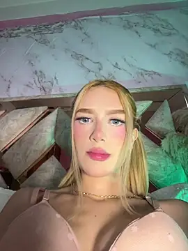 Snapshot of valeryfox__ chatting on January 2026 12:25:01 AM valeryfox online show from January 2026 12:25:01 AM