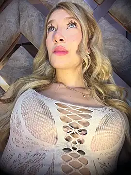 valeryfox   online show from May 2026 12:17:02 AM