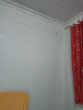 Snapshot of mila_curvy chatting on February 2026 05:49:02 AM mila curvy online show from February 2026 05:49:02 AM