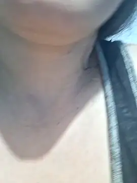 Snapshot of vanezassssss chatting on February 2026 03:02:02 AM vanezassssss online show from February 2026 03:02:02 AM