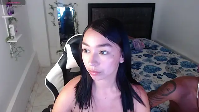 Ariel Laurentt online show from July 2026 04:15:02 AM