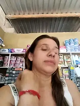 Snapshot of MIA-LARIOS chatting on March 2026 04:12:02 PM MIA-LARIOS online show from March 2026 04:12:02 PM