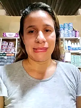 Snapshot of MIA-LARIOS chatting on March 2026 09:54:01 PM MIA-LARIOS online show from March 2026 09:54:01 PM