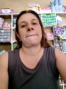 Snapshot of MIA-LARIOS chatting on April 2026 03:53:02 PM MIA-LARIOS online show from April 2026 03:53:02 PM