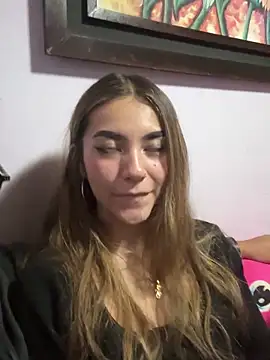 Snapshot of Yunaraa chatting on December 2025 04:07:02 AM Yunaraa online show from December 2025 04:07:02 AM