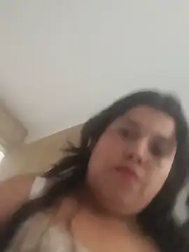 yayiz09 online show from May 2026 04:38:01 PM