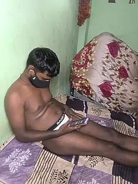 Laxmidevi000 online show from July 2026 06:47:01 PM