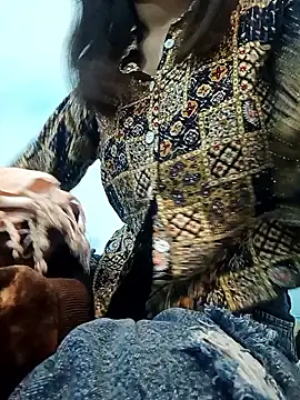 Lovely girl- online show from December 2025 06:20:02 AM