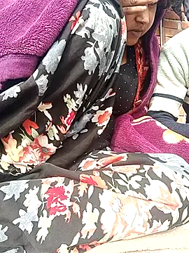 Snapshot of Sunenabhabh chatting on January 2026 09:45:02 AM Sunenabhabh online show from January 2026 09:45:02 AM