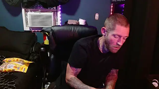 KingCole2390 online show from February 2026 02:09:02 AM