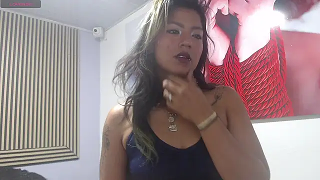 Snapshot of SamathaMay chatting on November 2025 12:28:02 PM SamathaMay online show from November 2025 12:28:02 PM