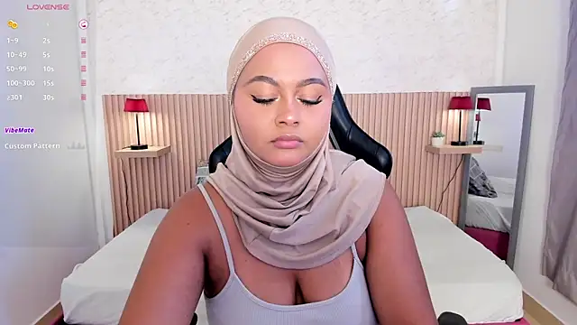 Snapshot of jasmyne_anbar chatting on February 2026 09:09:02 PM jasmyne anbar online show from February 2026 09:09:02 PM