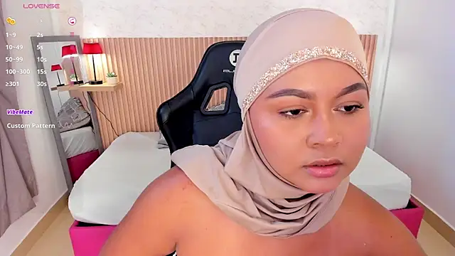 Snapshot of jasmyne_anbar chatting on February 2026 09:19:01 PM jasmyne anbar online show from February 2026 09:19:01 PM