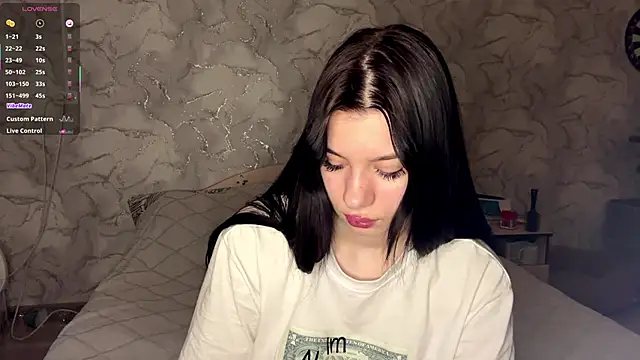 Snapshot of Phantom_Gallactic chatting on February 2026 08:30:02 AM Phantom Gallactic online show from February 2026 08:30:02 AM