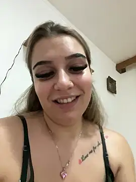 Snapshot of CrazyJessika chatting on January 2026 11:48:02 AM CrazyJessika online show from January 2026 11:48:02 AM