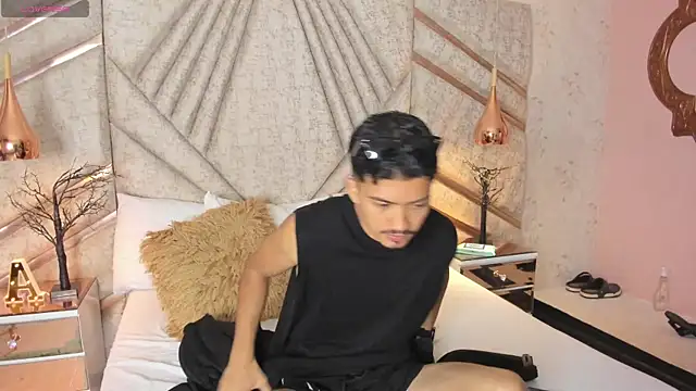 Snapshot of NicolaiKarav chatting on January 2026 01:16:02 PM NicolaiKarav online show from January 2026 01:16:02 PM