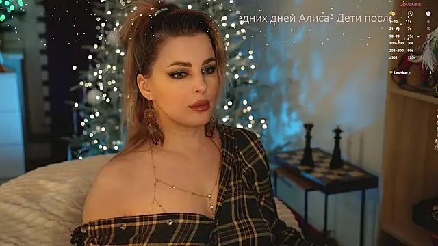 Russian-She-bear online show from November 2025 08:56:01 PM