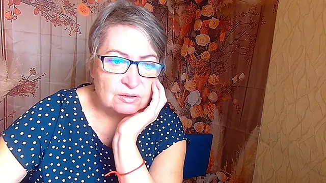 Snapshot of OlgaLuck chatting on December 2025 06:19:02 AM OlgaLuck online show from December 2025 06:19:02 AM