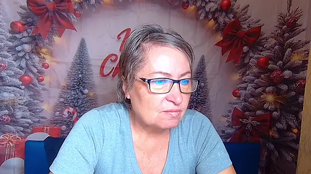 Snapshot of OlgaLuck chatting on December 2025 06:17:02 AM OlgaLuck online show from December 2025 06:17:02 AM