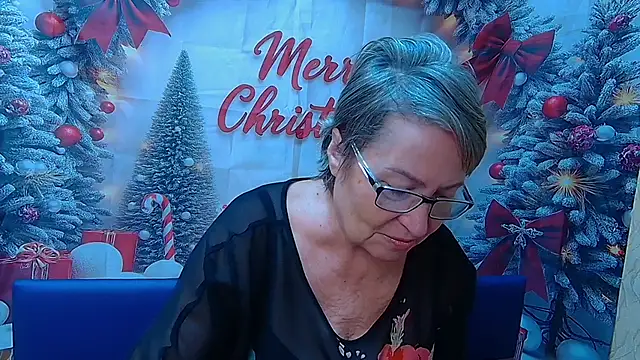 Snapshot of OlgaLuck chatting on December 2025 06:33:01 AM OlgaLuck online show from December 2025 06:33:01 AM