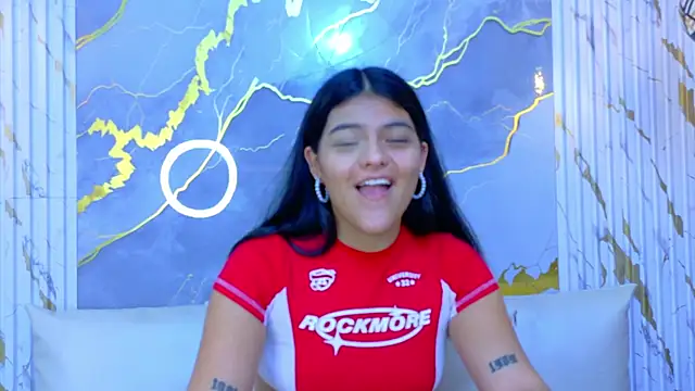 Snapshot of NIKIBUNNY chatting on December 2025 01:29:01 PM NIKIBUNNY online show from December 2025 01:29:01 PM