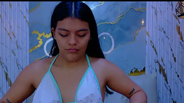 Snapshot of NIKIBUNNY chatting on February 2026 12:32:01 PM NIKIBUNNY online show from February 2026 12:32:01 PM