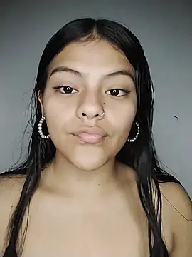 Snapshot of NIKIBUNNY chatting on February 2026 10:23:01 AM NIKIBUNNY online show from February 2026 10:23:01 AM