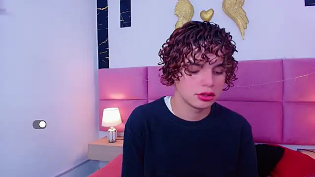 Snapshot of Skyee_angel chatting on January 2026 07:52:02 PM Skyee angel online show from January 2026 07:52:02 PM