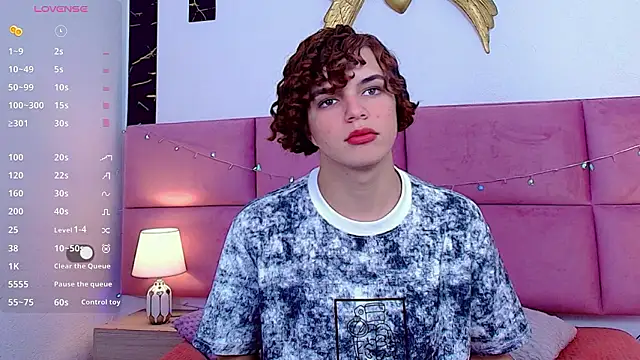 Snapshot of Skyee_angel chatting on February 2026 08:12:02 PM Skyee angel online show from February 2026 08:12:02 PM