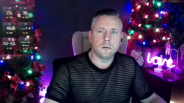 Snapshot of Hunter_Fl chatting on November 2025 03:59:01 PM Hunter Fl online show from November 2025 03:59:01 PM