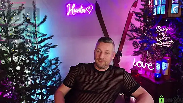 Snapshot of Hunter_Fl chatting on February 2026 05:00:01 PM Hunter Fl online show from February 2026 05:00:01 PM