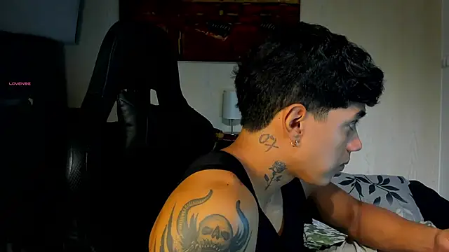 aress damon online show from November 2025 08:00:01 PM