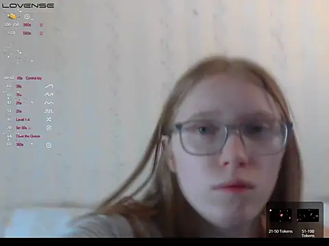 Snapshot of LustfulSarah chatting on January 2025 12:46:01 AM LustfulSarah online show from January 2025 12:46:01 AM