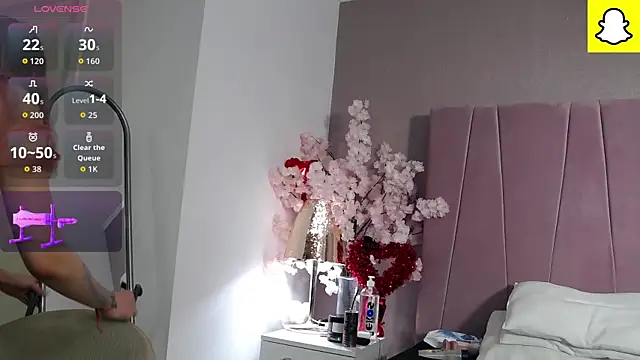 DeniseSun online show from March 2026 04:06:01 AM