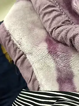 Snapshot of paro22_sex chatting on December 2025 04:56:01 PM paro22 sex online show from December 2025 04:56:01 PM