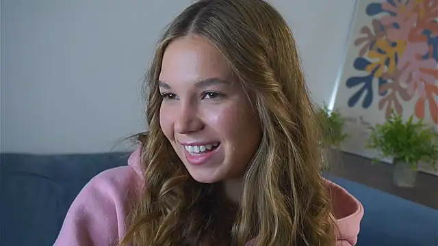 Snapshot of AmparoCilek chatting on February 2026 08:48:02 PM AmparoCilek online show from February 2026 08:48:02 PM