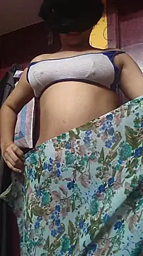 Snapshot of SameeraReddy19 chatting on February 2026 06:08:02 PM SameeraReddy19 online show from February 2026 06:08:02 PM