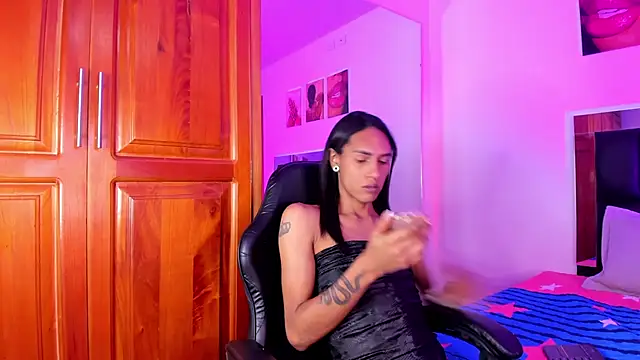 Snapshot of ValeryTs1 chatting on April 2026 07:11:02 PM ValeryTs1 online show from April 2026 07:11:02 PM