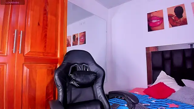 Snapshot of ValeryTs1 chatting on April 2026 06:23:01 PM ValeryTs1 online show from April 2026 06:23:01 PM