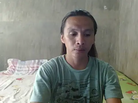 lovelycarla32 online show from May 2026 05:04:02 AM
