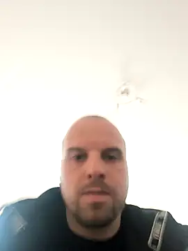 Snapshot of Phoenix2310 chatting on December 2025 08:42:02 AM Phoenix2310 online show from December 2025 08:42:02 AM