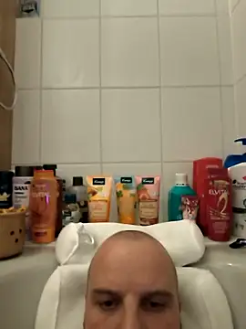 Snapshot of Phoenix2310 chatting on January 2026 03:28:02 PM Phoenix2310 online show from January 2026 03:28:02 PM