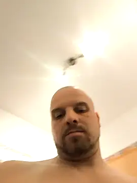 Snapshot of Phoenix2310 chatting on February 2026 08:41:01 AM Phoenix2310 online show from February 2026 08:41:01 AM